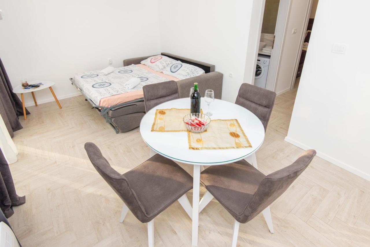 Villa Providenca Apartments Тиват Экстерьер фото