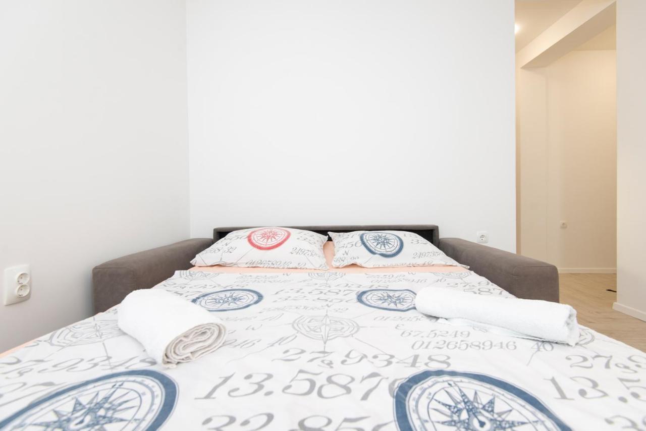 Villa Providenca Apartments Тиват Экстерьер фото