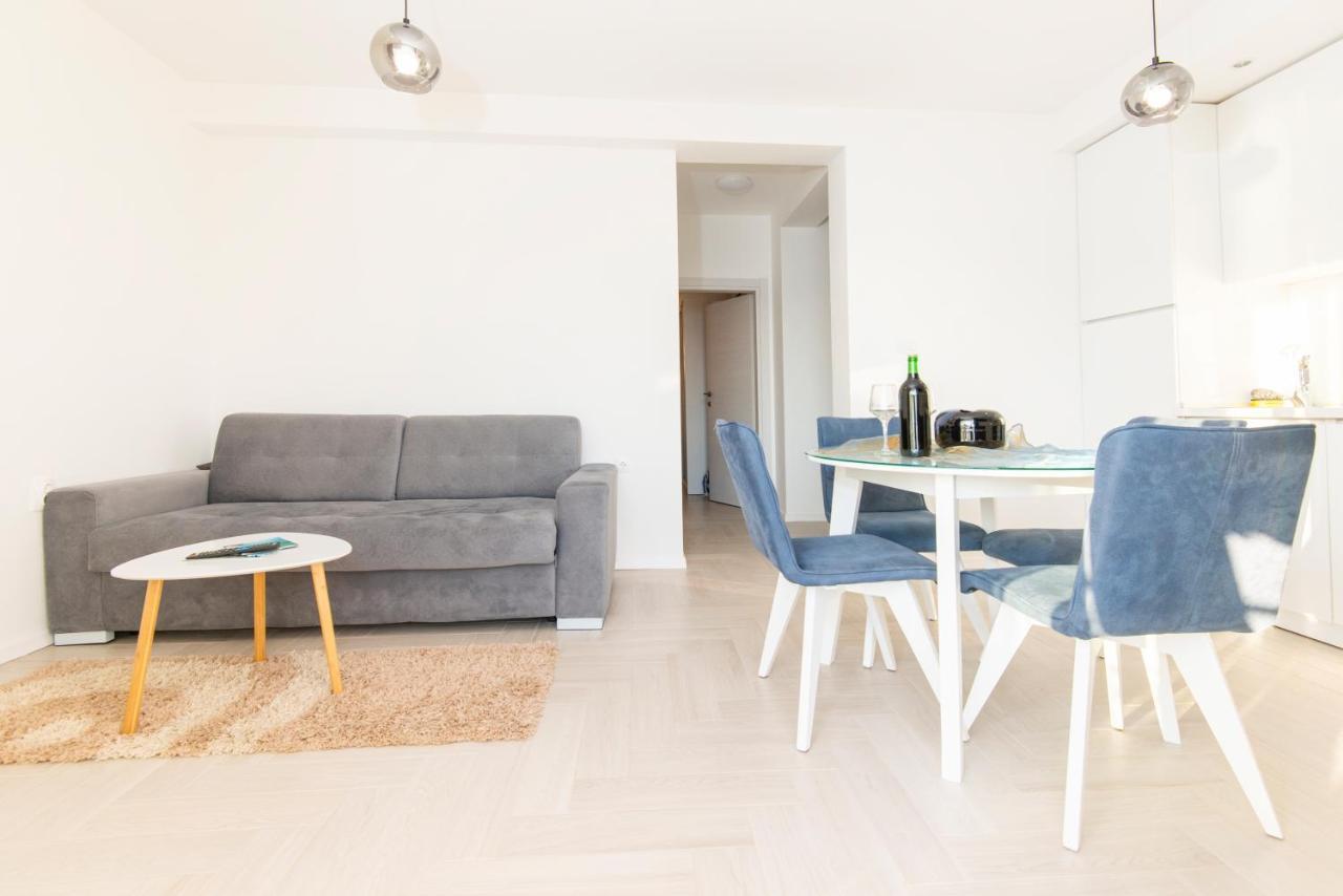 Villa Providenca Apartments Тиват Экстерьер фото