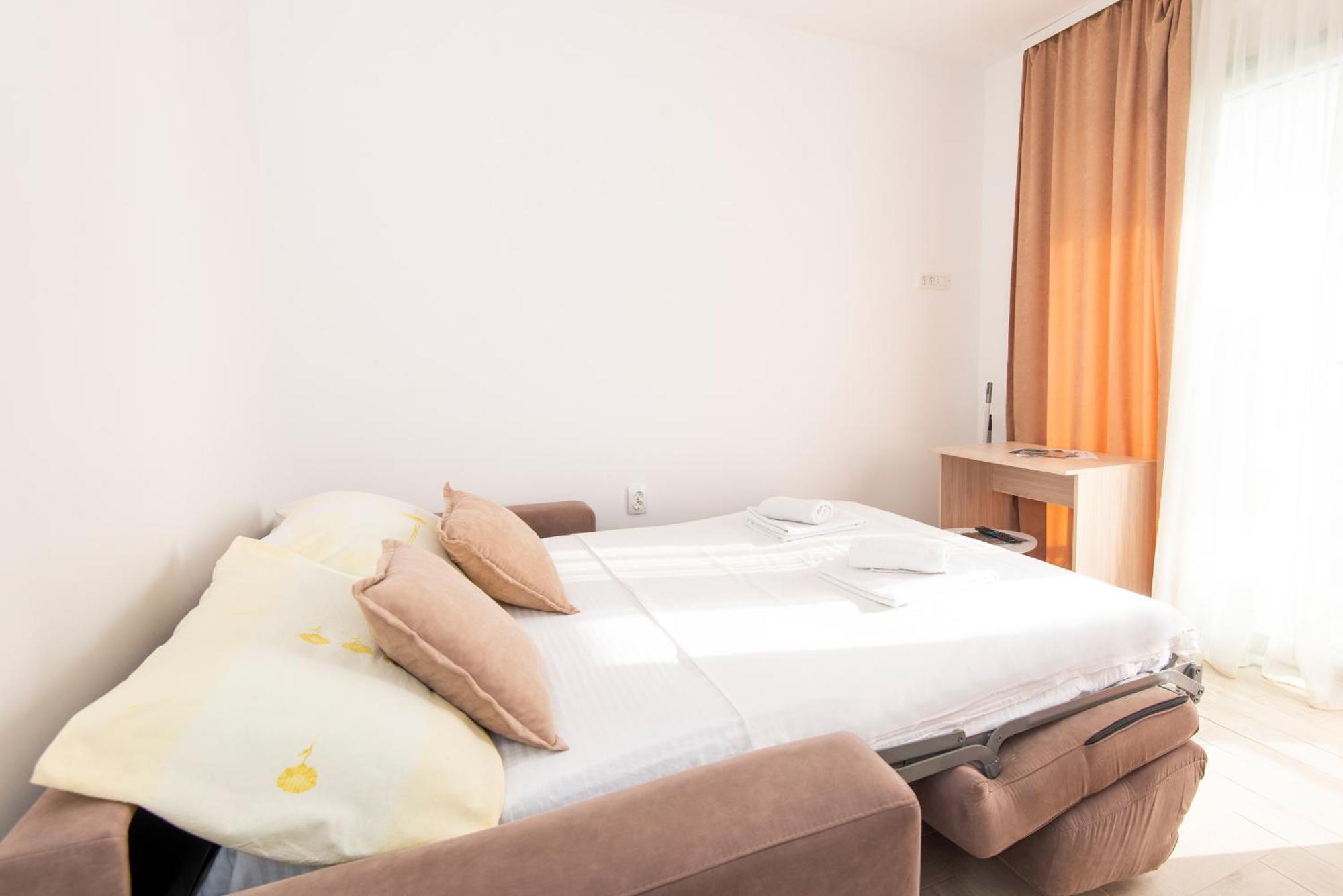 Villa Providenca Apartments Тиват Экстерьер фото
